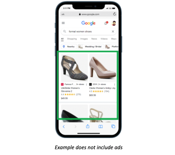  Captura de pantalla en un smartphone con un cuadro verde que describe cómo se ven los listados de productos en un SERP