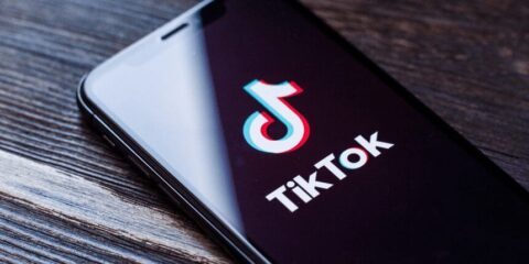 Le référencement sur TikTok : Comment s’assurer que vos vidéos apparaissent dans les moteurs de recherche