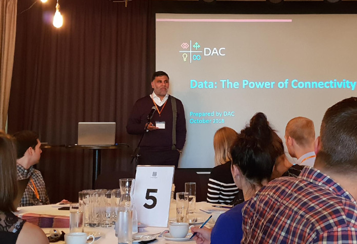 Mike Fantis presenting at the Masterclass Event (London)